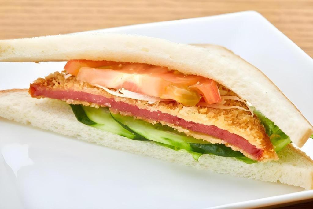 Roco Inn Matsuyama Νάχα Εξωτερικό φωτογραφία