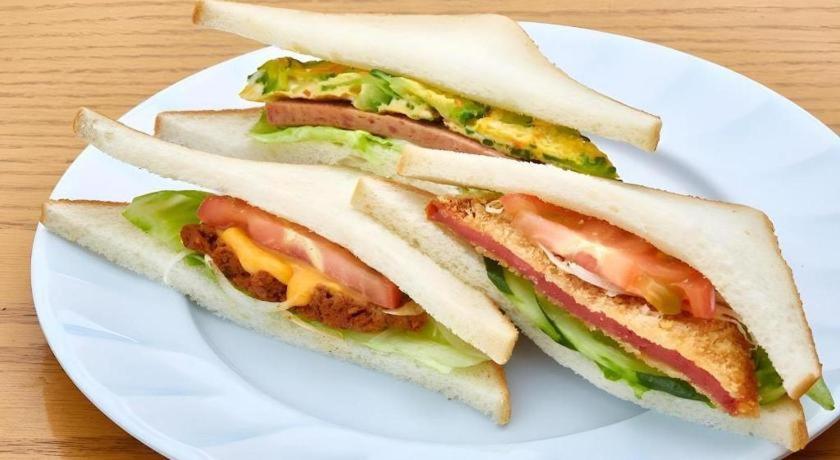 Roco Inn Matsuyama Νάχα Εξωτερικό φωτογραφία